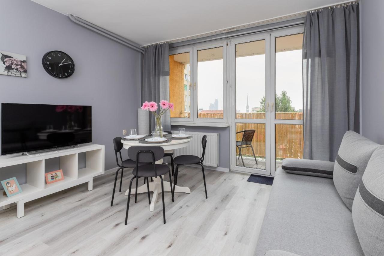 Family Apartment With Balcony In Gdynia By Noclegi Renters Ngoại thất bức ảnh